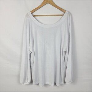Women's size 18/20 Eloquii top
